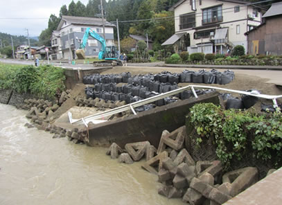 (被災時)間知ブロック積