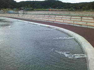 給水口